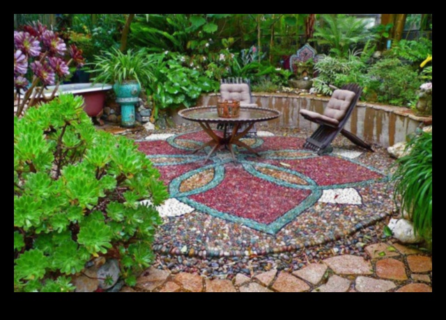 Veidots miers: paceliet savu dārzu ar elegantiem dekoru akcentiem