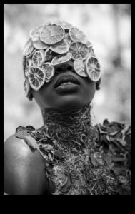 Abstrakts valdzinājums: robežu pārkāpšana ar avangarda fotografēšanas stiliem