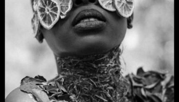 Abstrakts valdzinājums: robežu pārkāpšana ar avangarda fotografēšanas stiliem