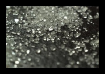 Zīmola spožums: neaizmirstama tēla veidošana uzņēmējiem