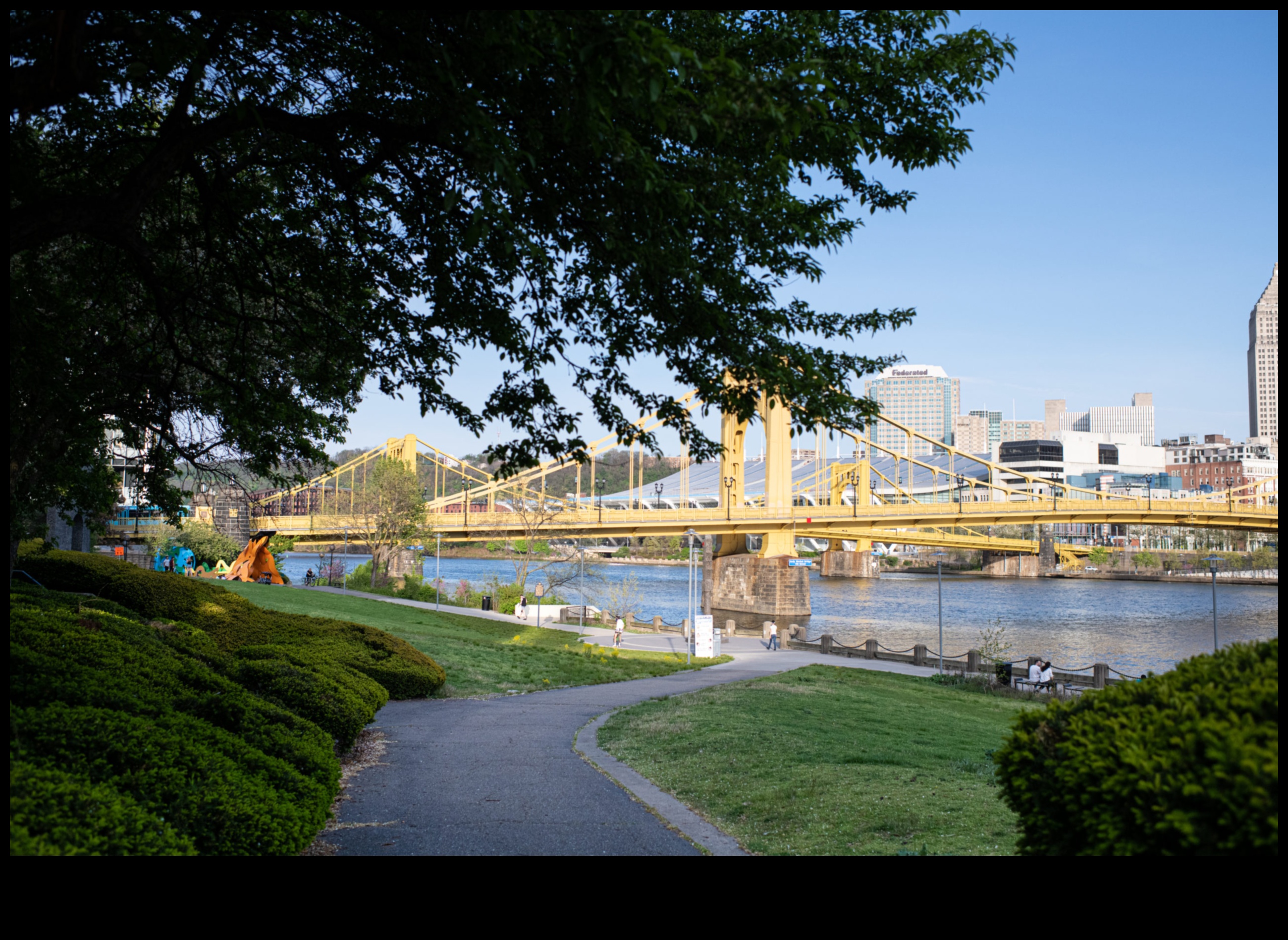 Riverfront Reps: āra vingrinājumi gar gleznainajiem ūdensceļiem